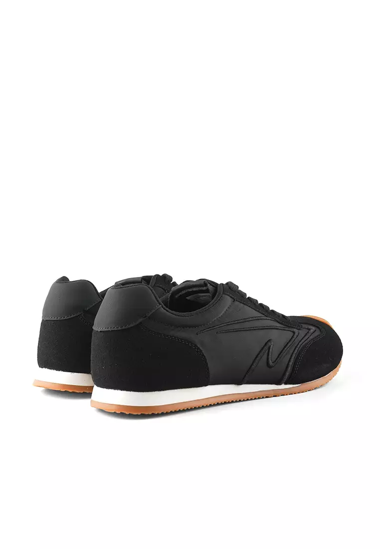 Jackson Yogi 1JG Black - Sepatu Kasual