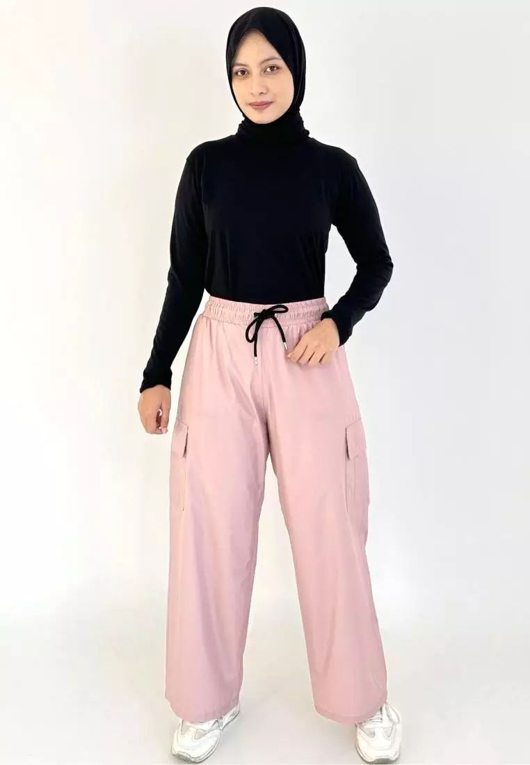 BUY 1 GET 1 FREE Alia Cargo Pants [Black - Pink]