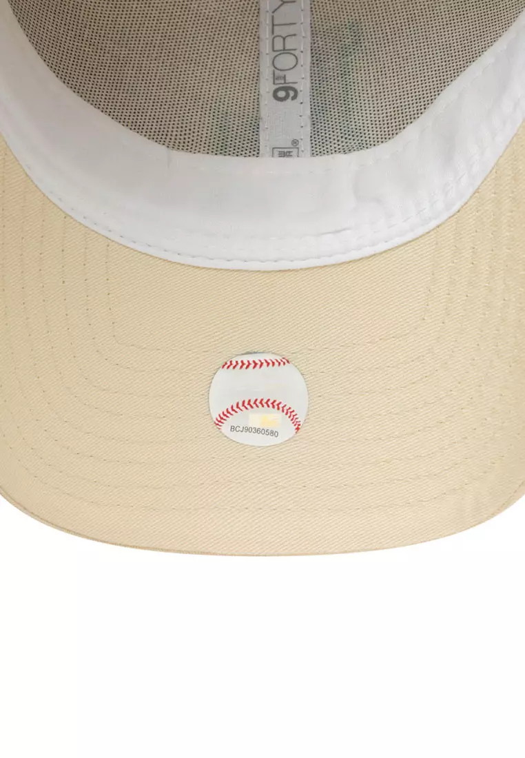 NE Los Angeles Dodgers Team Outline Light Cream 9FORTY Adjustable Cap
