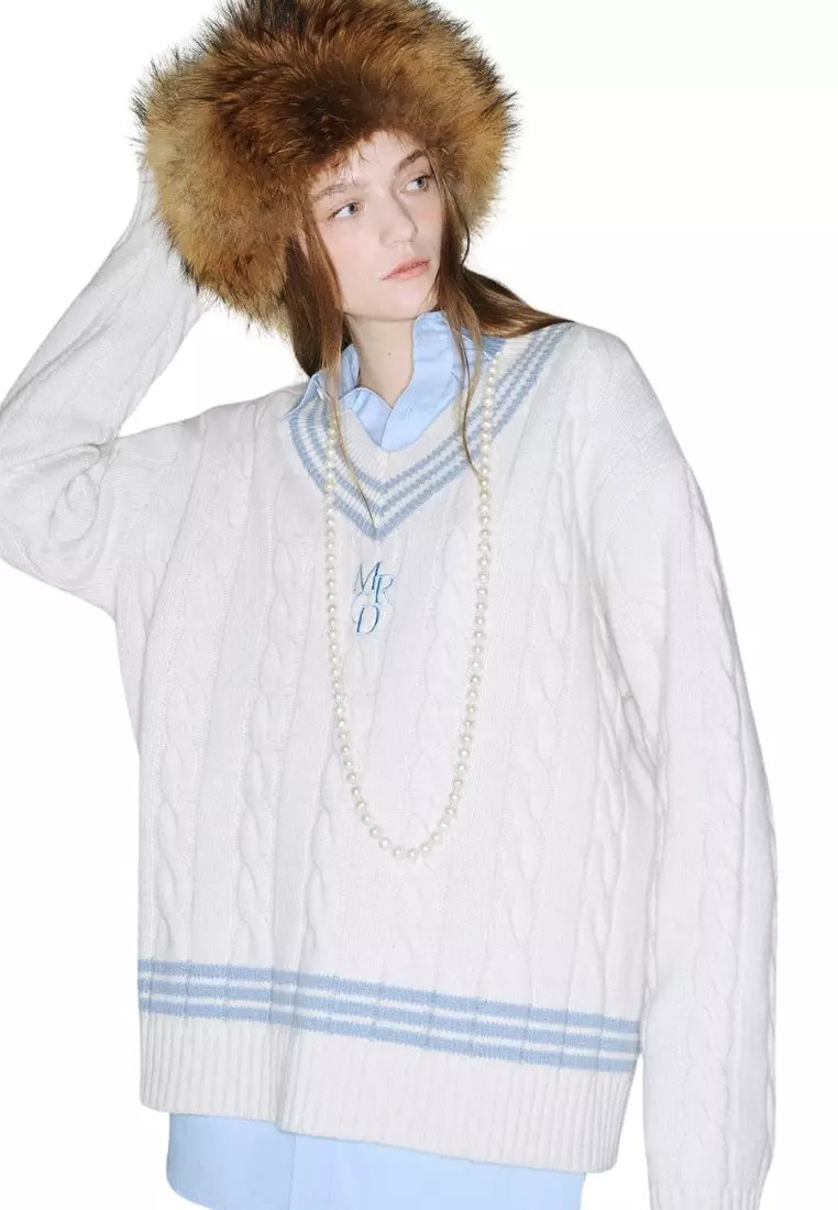 Cashmere Blended Cable Oversize V Neck - Ivory Sky