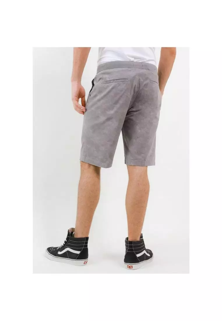 TRIPLE Celana Pendek Chinos Stretch (347 848)