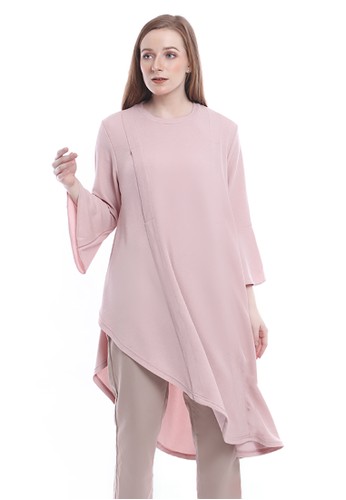 Jual Evernoon Inara Tunik Lengan Ruffle Model Asimetris Baju Atasan Plain Wanita Premium Quality Dusty Pink Original Zalora Indonesia