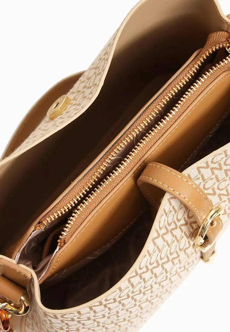 Cleofie Shoulder Bag