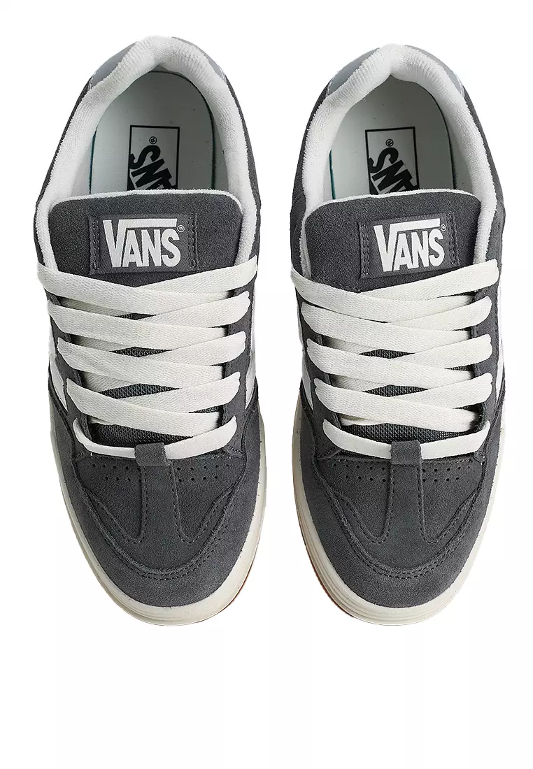 Upland Sneakers