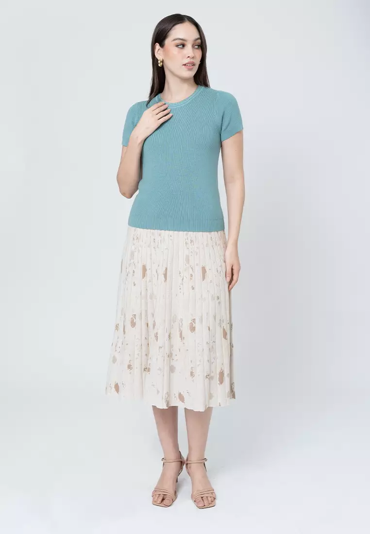 Fallon Braided Collar Knitted Textured Top