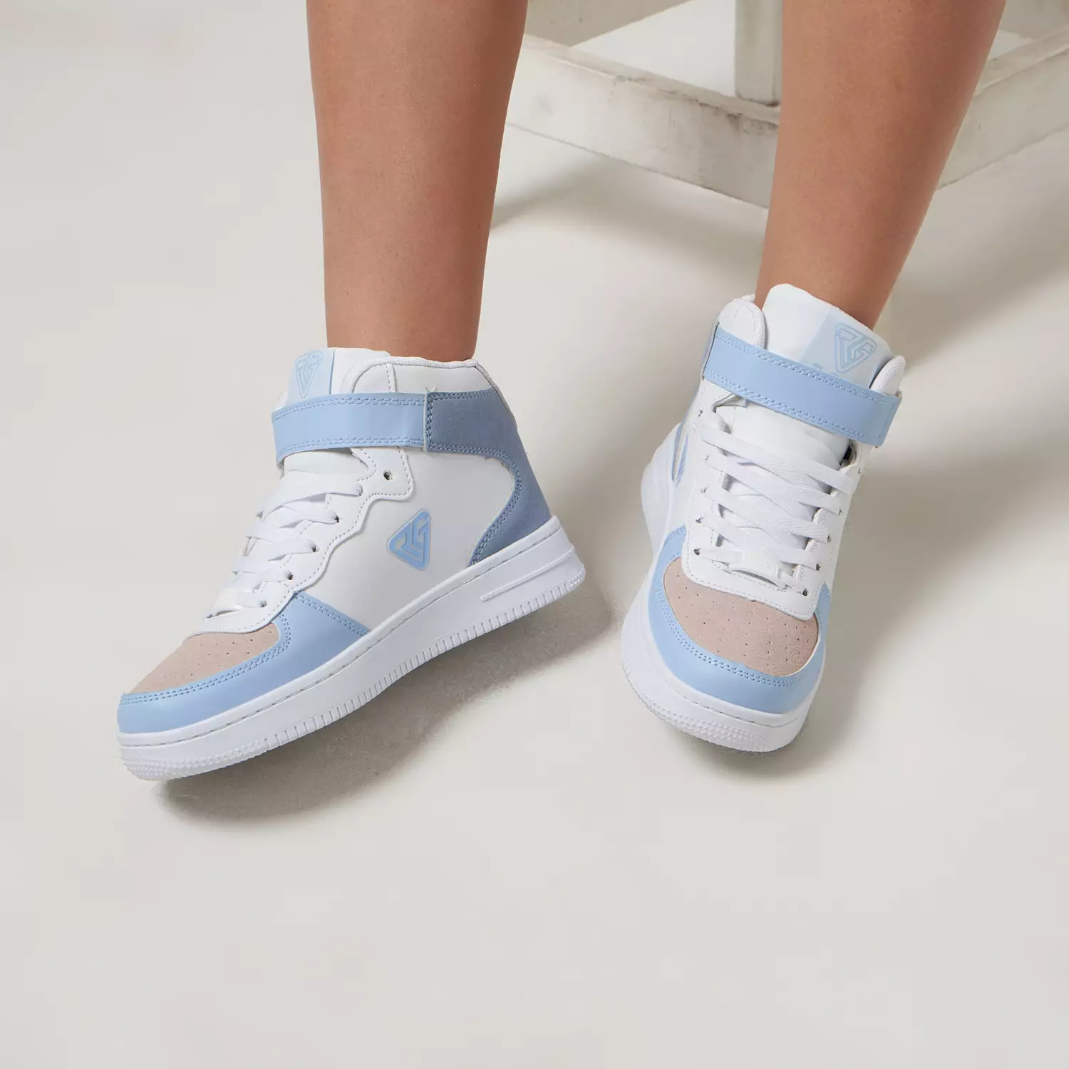 Jual RGV RGV 36 - 44 Sepatu Sneakers Pria dan Wanita Series Duco Sky ...