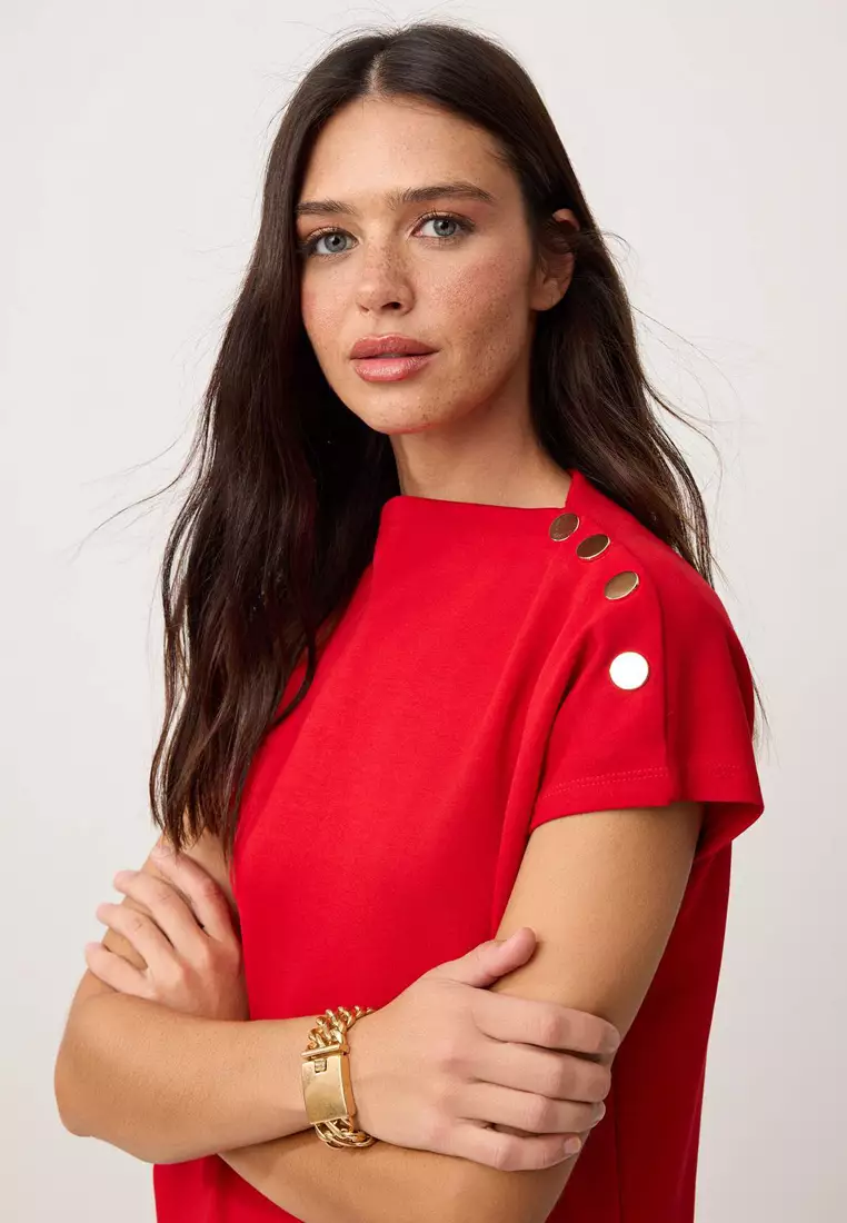 Red Regular/Normal Fit Mock Neck Accessory Detail Cropped Soft Touch Knitted Blouse Twoss26Bz21