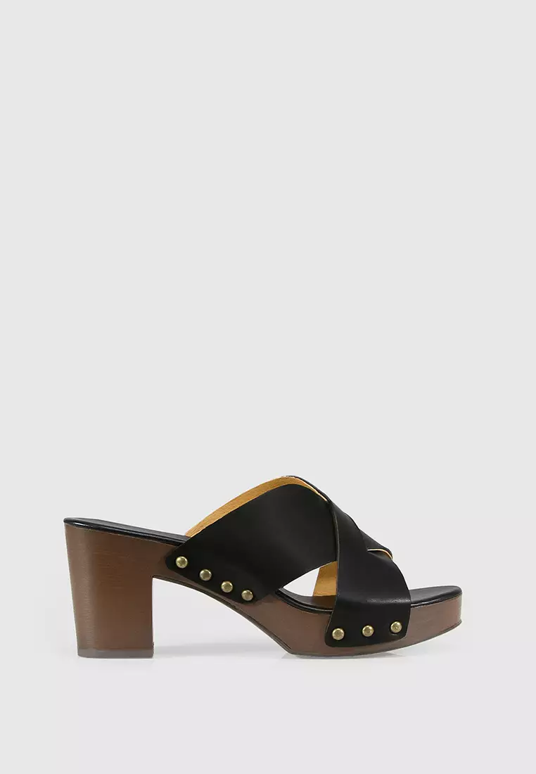 Discount on Belle & Bloom  shoes - SKU: Midtown Clog Mule - Black/Chocolate