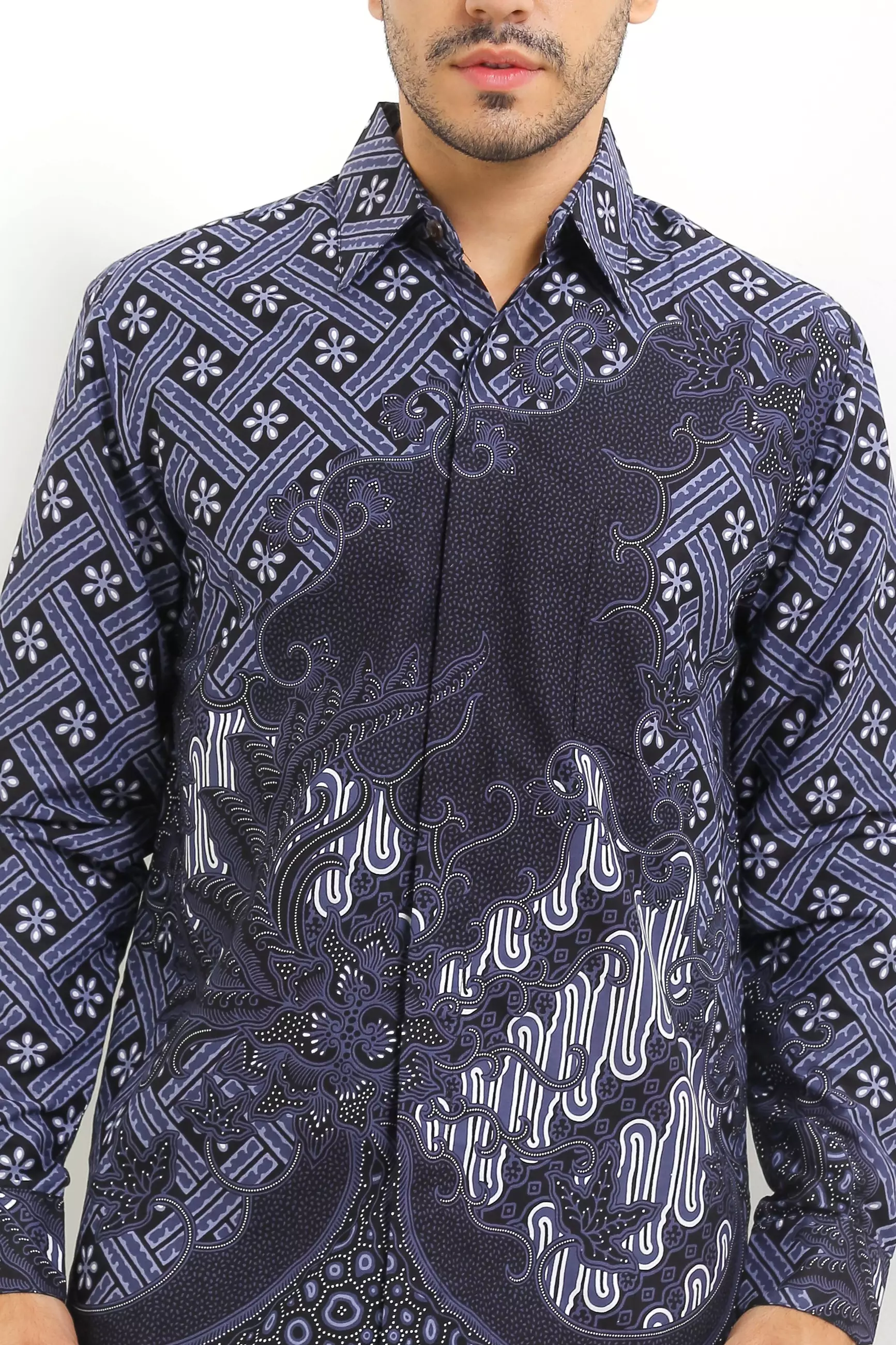 Kemeja Daven Batik Pria Lengan Panjang Black