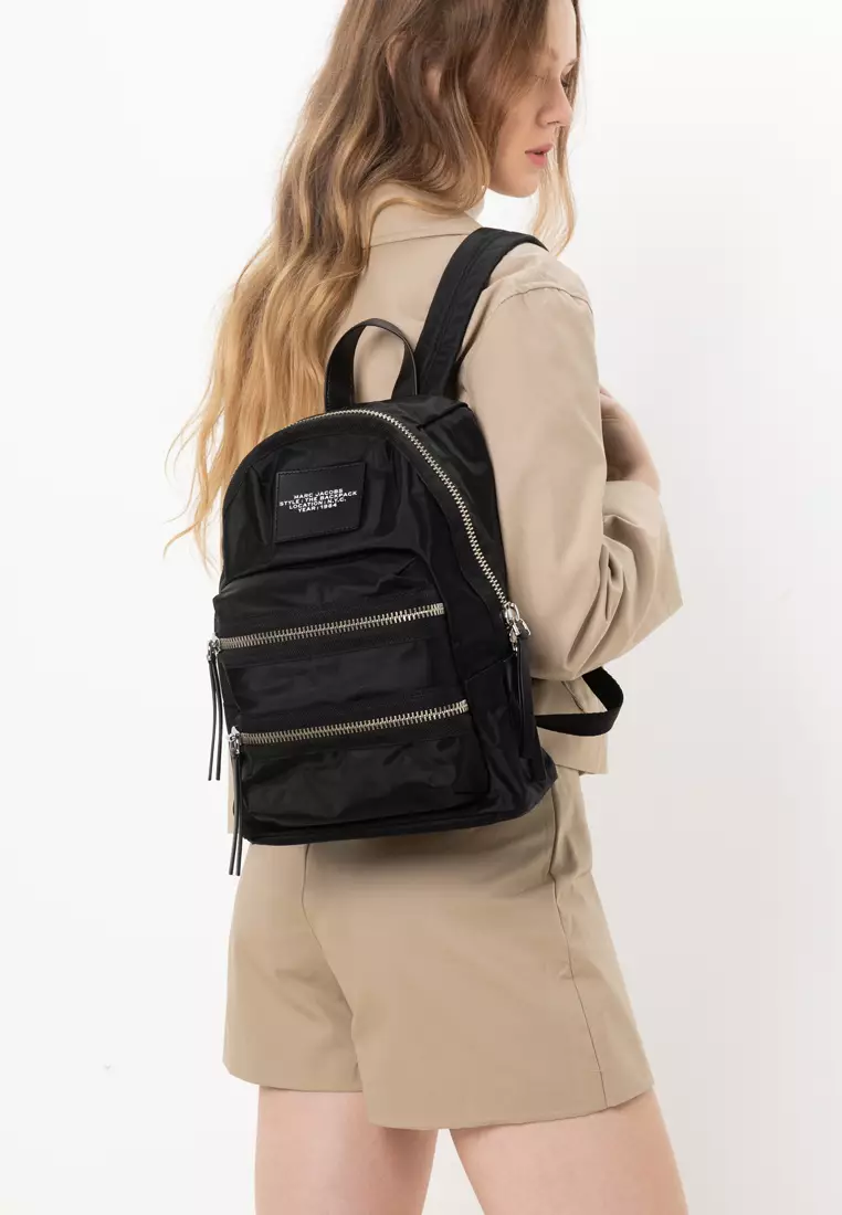 【Marc Jacobs】The Medium Backpack Amazon.com | Marc Jacobs Women's The Medium Backpack, Black