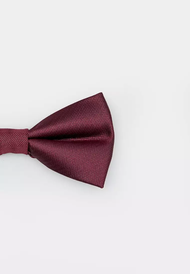 Red Herringbone Bowtie