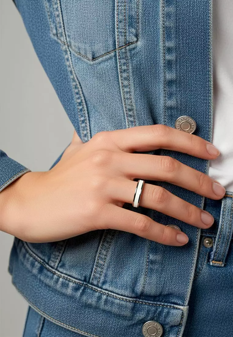 Ceres Timeless Ring White Enamel Ring in Silver