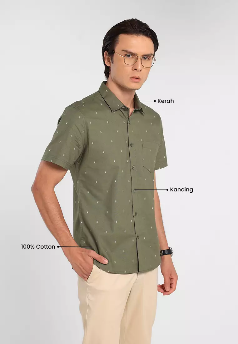 MANZONE - Kemeja Katun Oxford Lengan Pendek Pria Zeku 03 Modern Fit - Olive Warna Olive