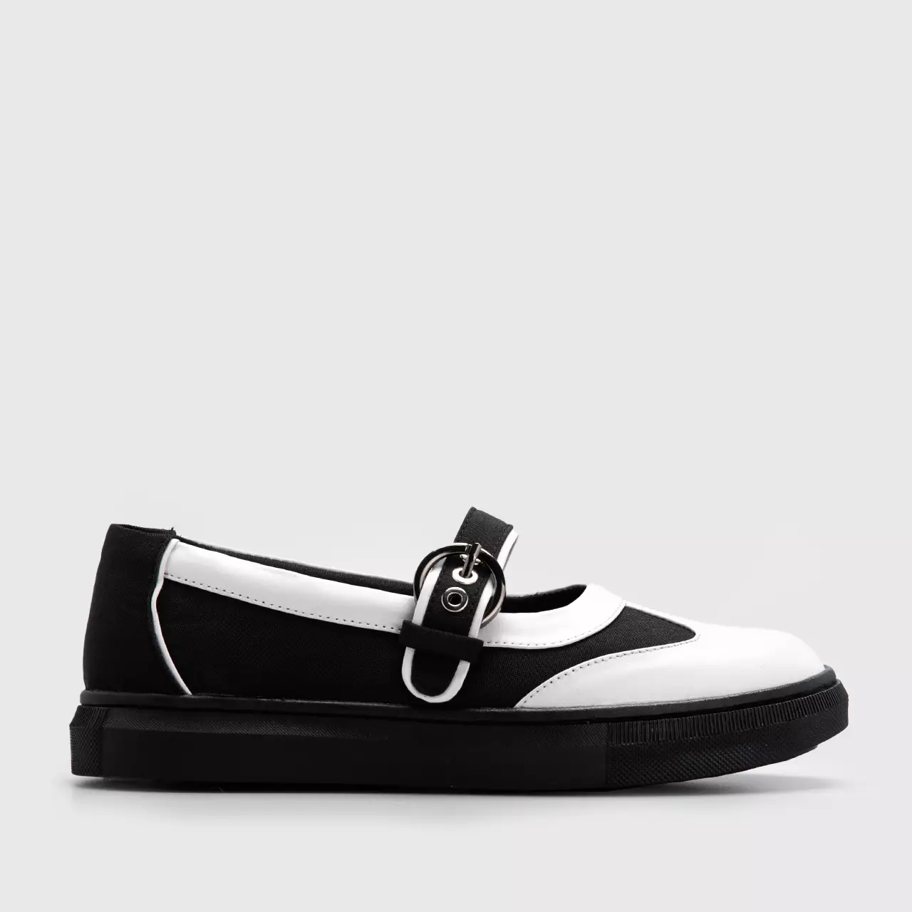 Adorable Projects - Tyva Sneakers Black - Sepatu Wanita