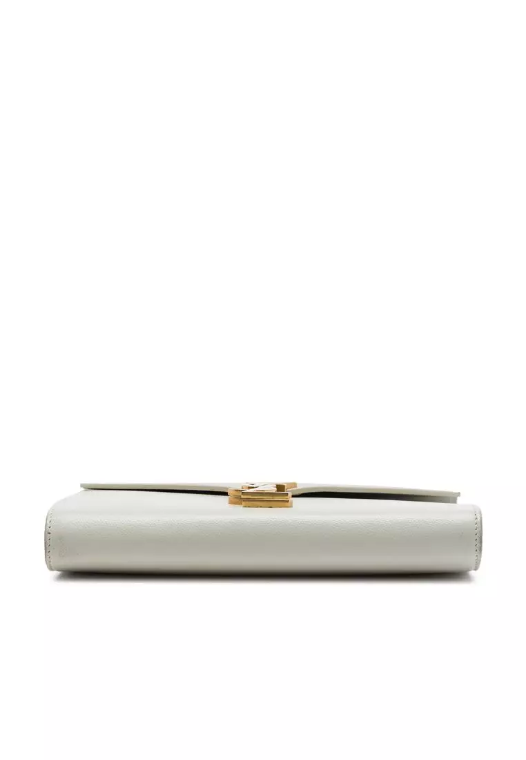 Pre-Loved Saint Laurent Grain De Poudre Monogram Cassandra Chain Wallet