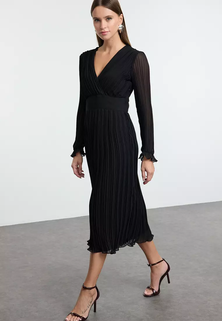 Black Belted Plain Maxi Woven Dress