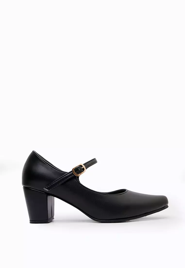 Discount on Zanea Shoes  shoes - SKU: Krista Pumps