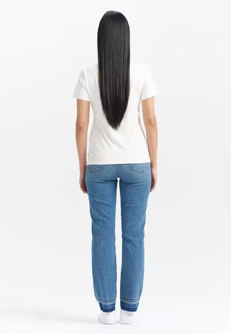 Levi’s®  Women's 724™ Performance Cool High-Waisted Straight Jeans