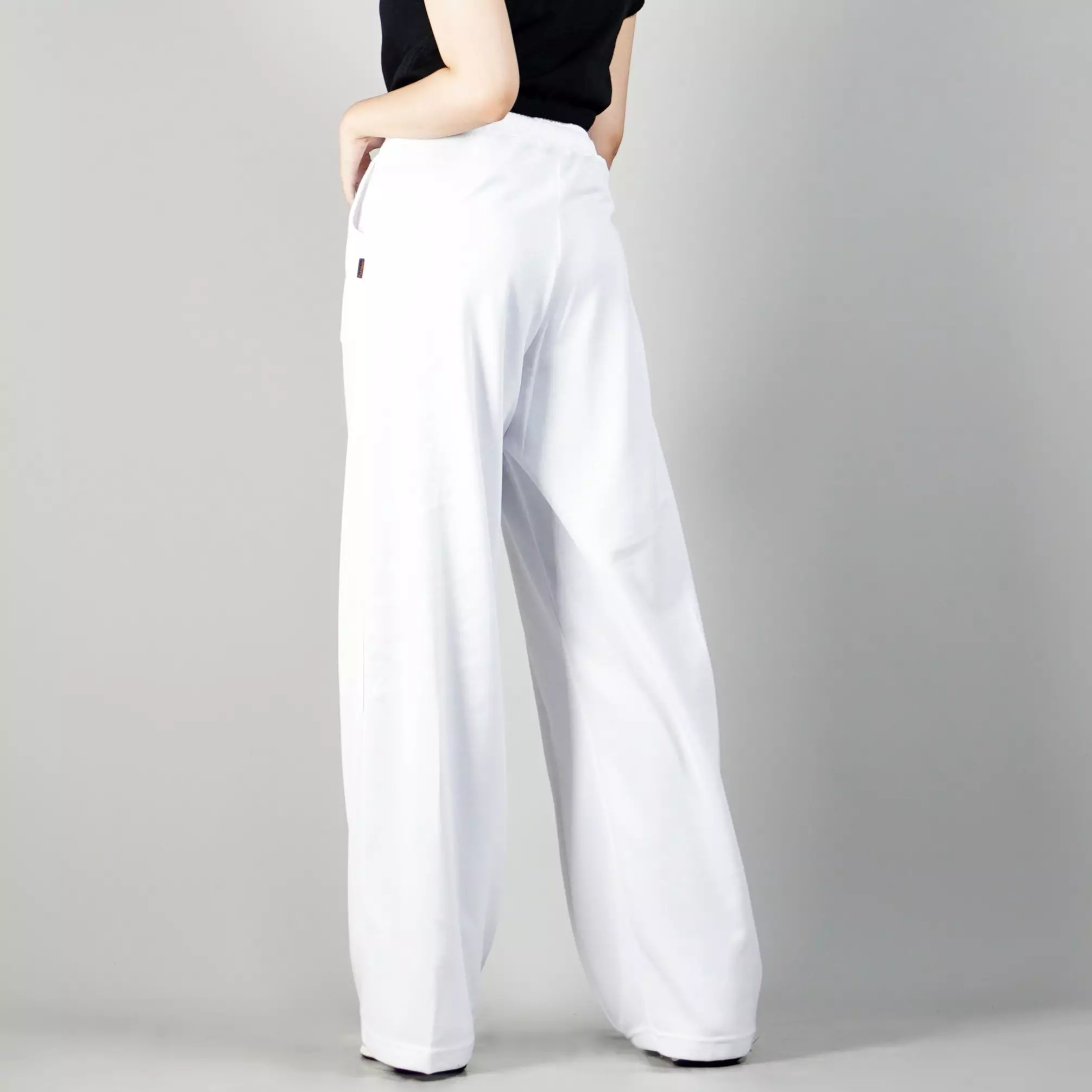 JENNIE Celana Panjang Wanita Celana Panjang Putih Loose Pants Wanita - PUTIH