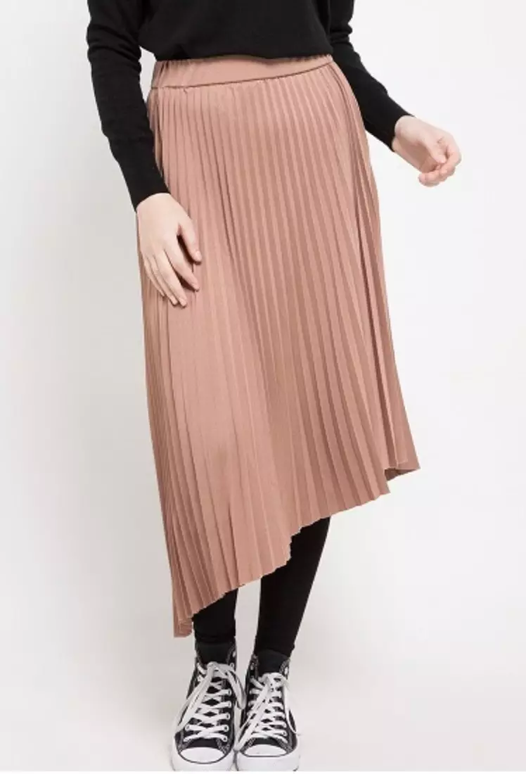 Asymetrical Plisket Skirt