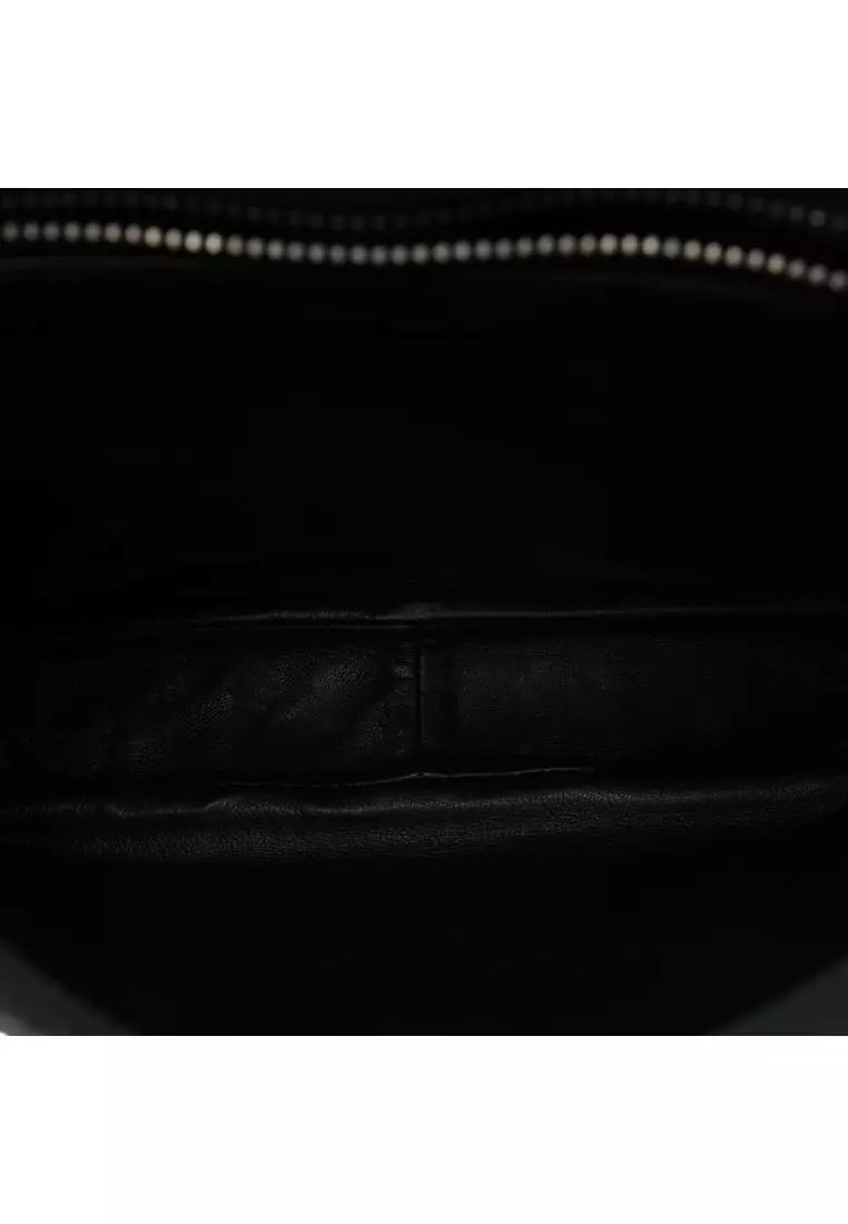 Pre-Loved Prada Saffiano Travel Messenger Bag