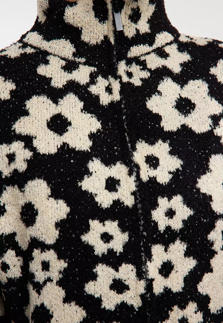 Flower Boucle Cardigan