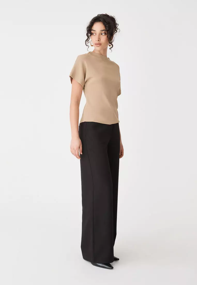 Jemma Relaxed Knit Top
