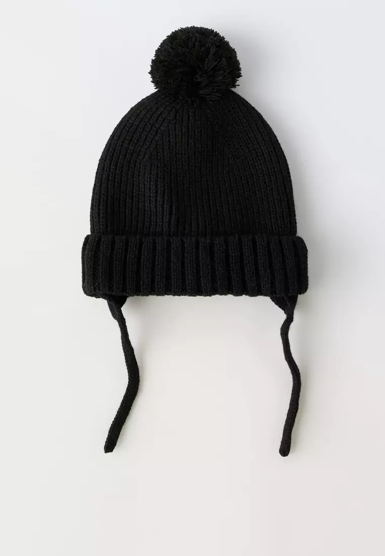 Knit Pompom Hat