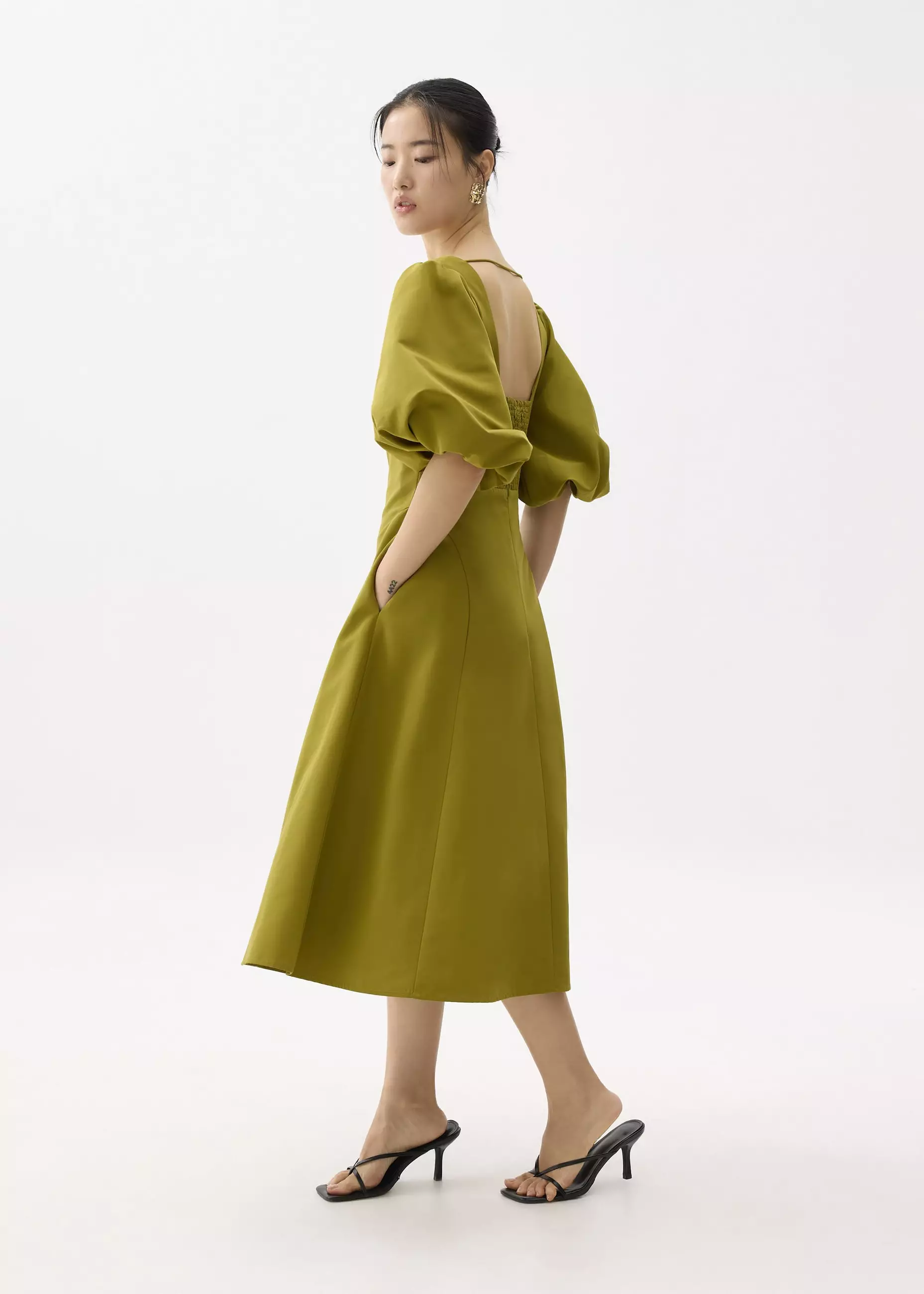 Dress Wanita - Padded Square Neck Puff Sleeve Midi Dress