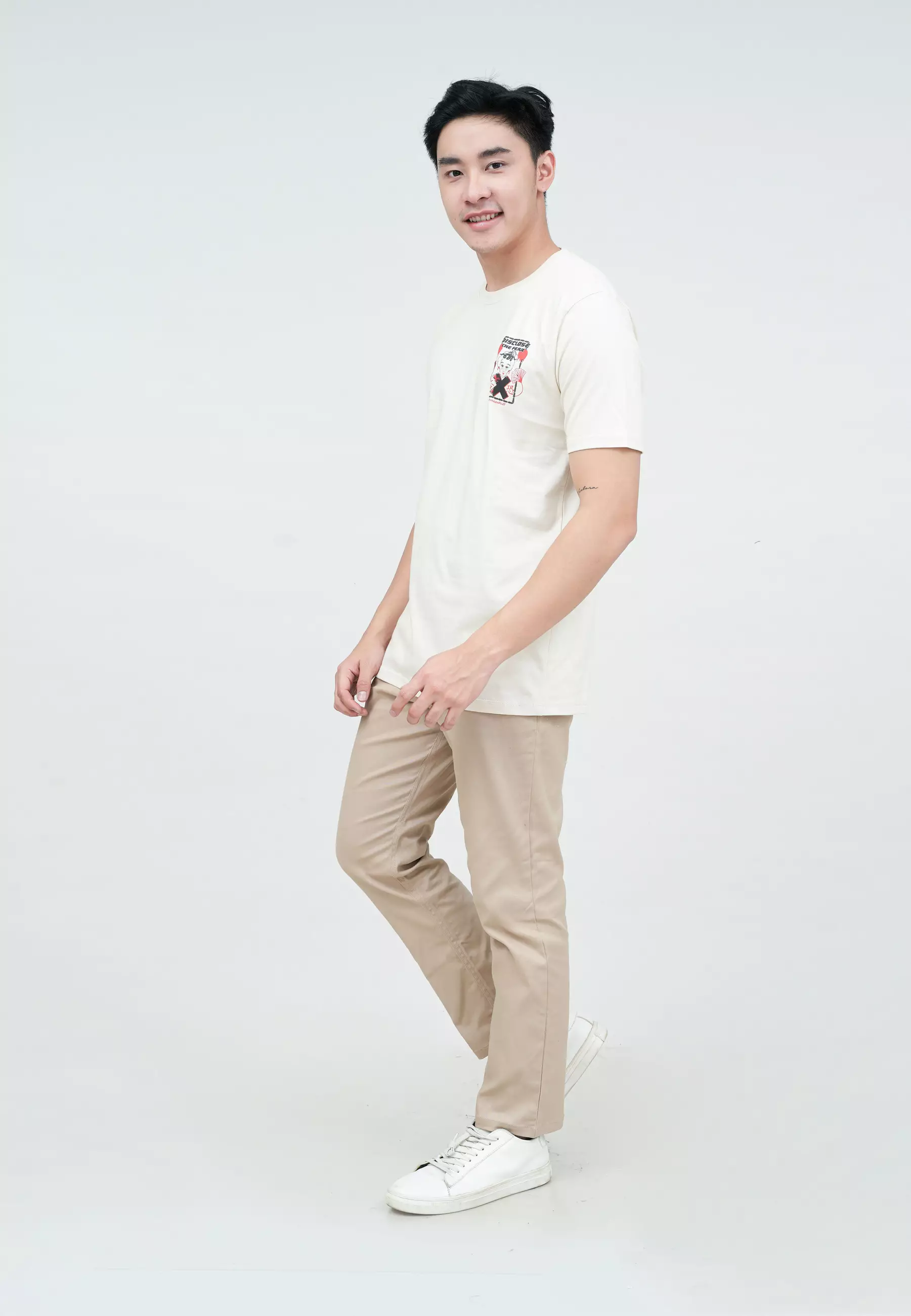 Houseofcuff T-shirt Kaos Krem Motif Disclose Tersedia Size S - 4XL