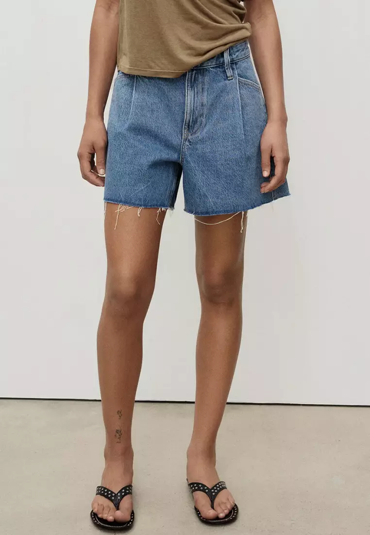 Denim Shorts With Frayed Hem And Pleats