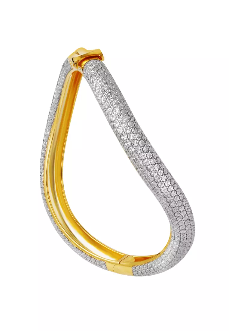 TOMEI Diamond Cut Collection Wavy Bangle, Yellow Gold 916