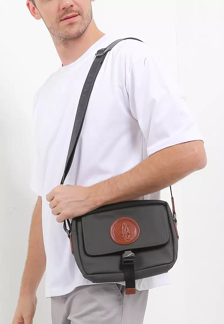 Hp Vi Messenger Bag