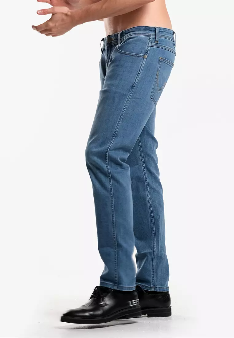 Buy Wrangler Wrangler Men's Denim Jeans Texas Tapered Fit 2024 Online ...