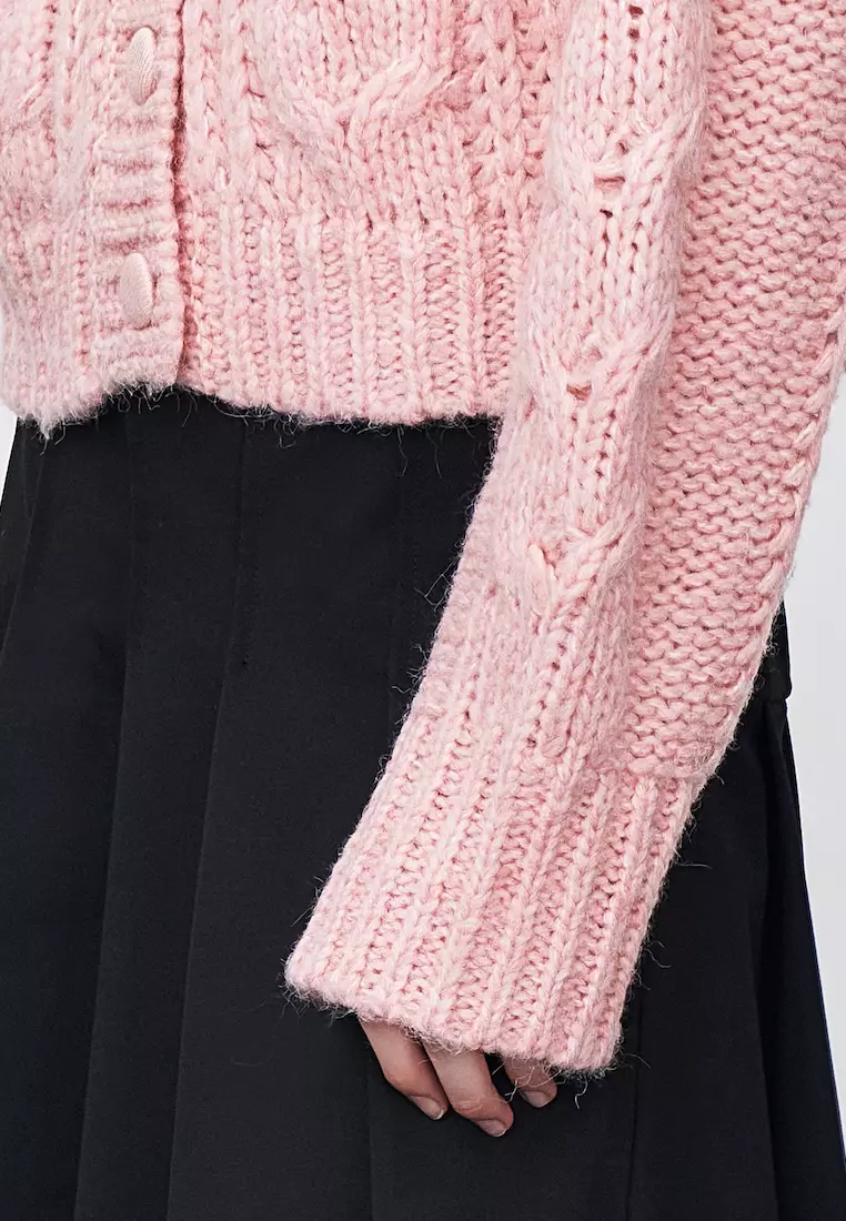 Cable Knit Cropped Cardigan