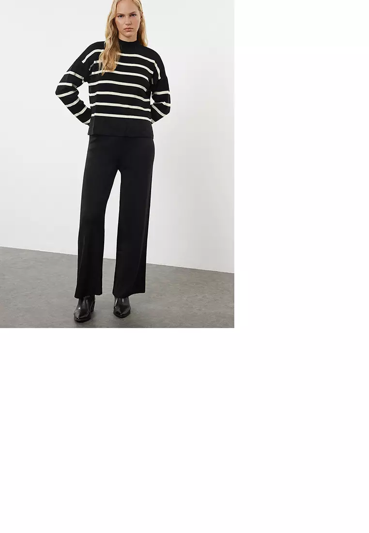 Black Striped Knitted Trousers Bottom-Top Set Twoaw24Au00045