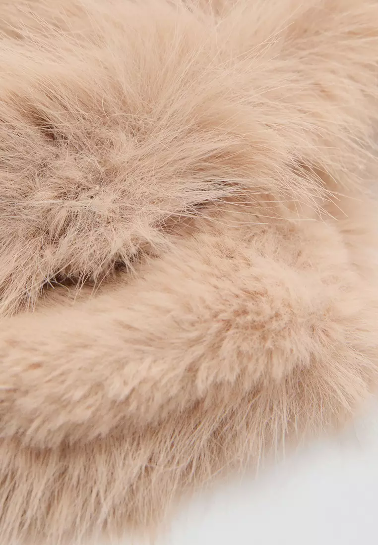 Faux Fur Effect Scarf