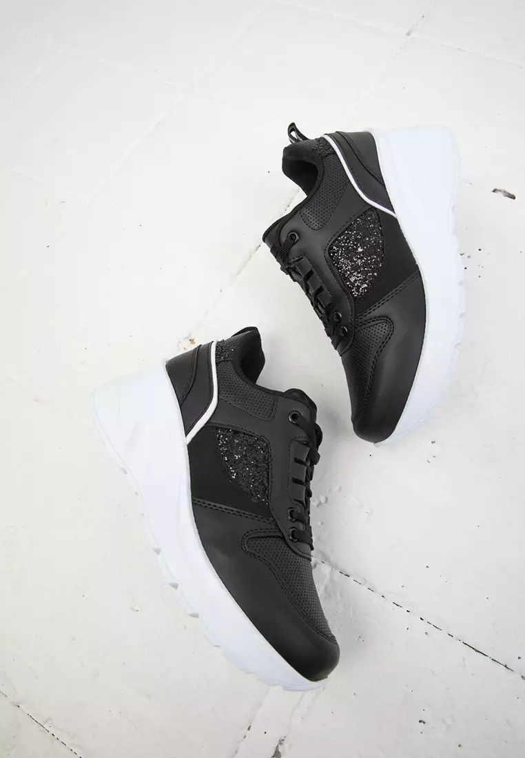 1973 Model Black Women's Sneakers