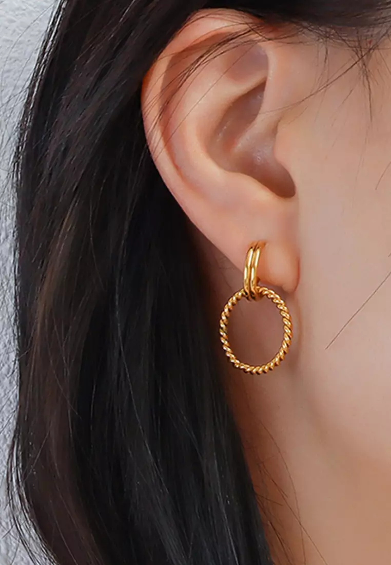 Exquisite Round Gold Drop Earrings