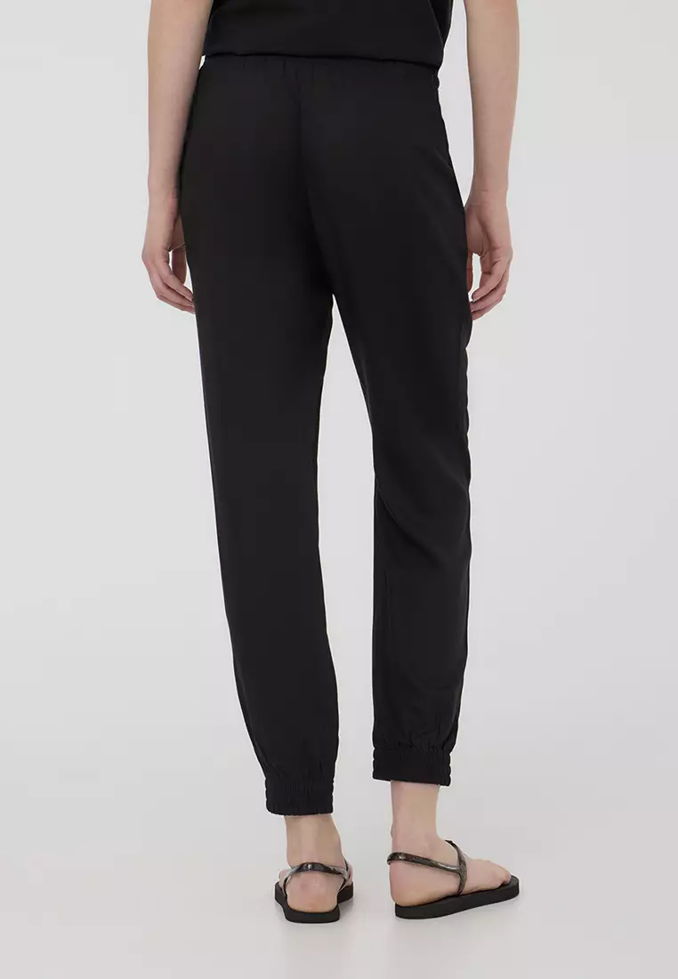 Woman Long Pants
