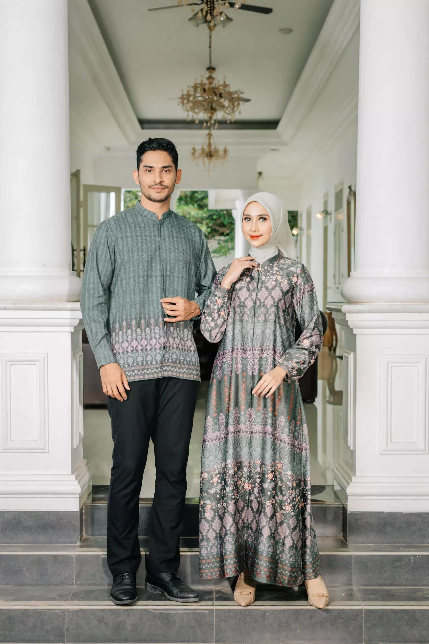 Almeera Emerald Green Kemeja Batik Koko Pria Furing Lengan Panjang Regular Fit