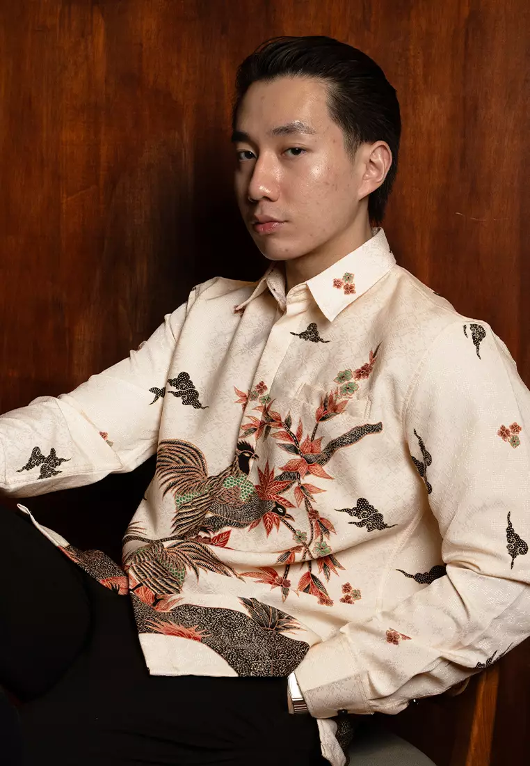 Enzy Batik Exclusive Kemeja Batik Pria Pusaka - Krem
