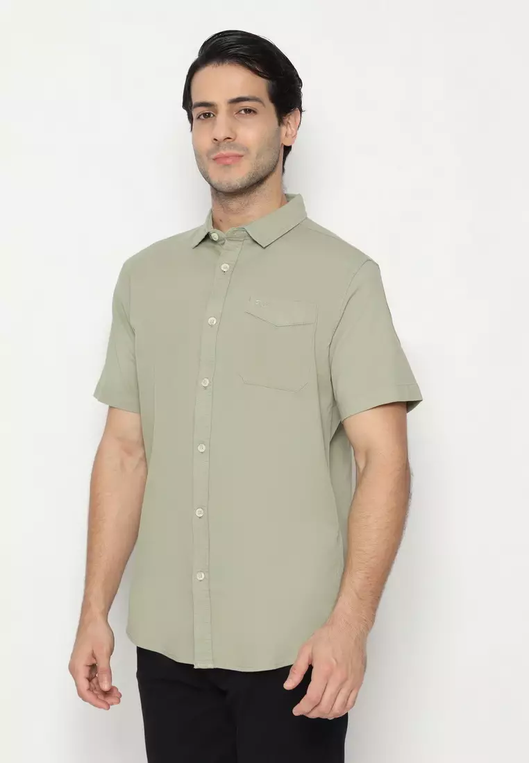 POLICE Kemeja Polos Cotton Slim Fit Pria