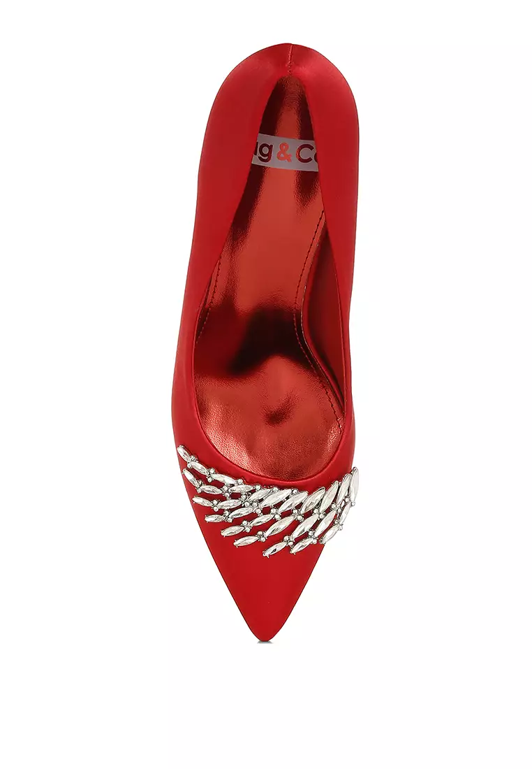Diamante Brooch Detail Satin Pumps In Red