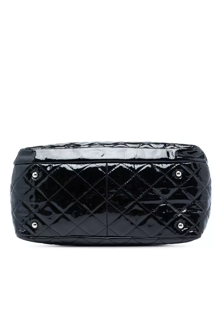 Pre-Loved Chanel Cc Quilted Patent Chic And Glitter Ligne Timeless Tote