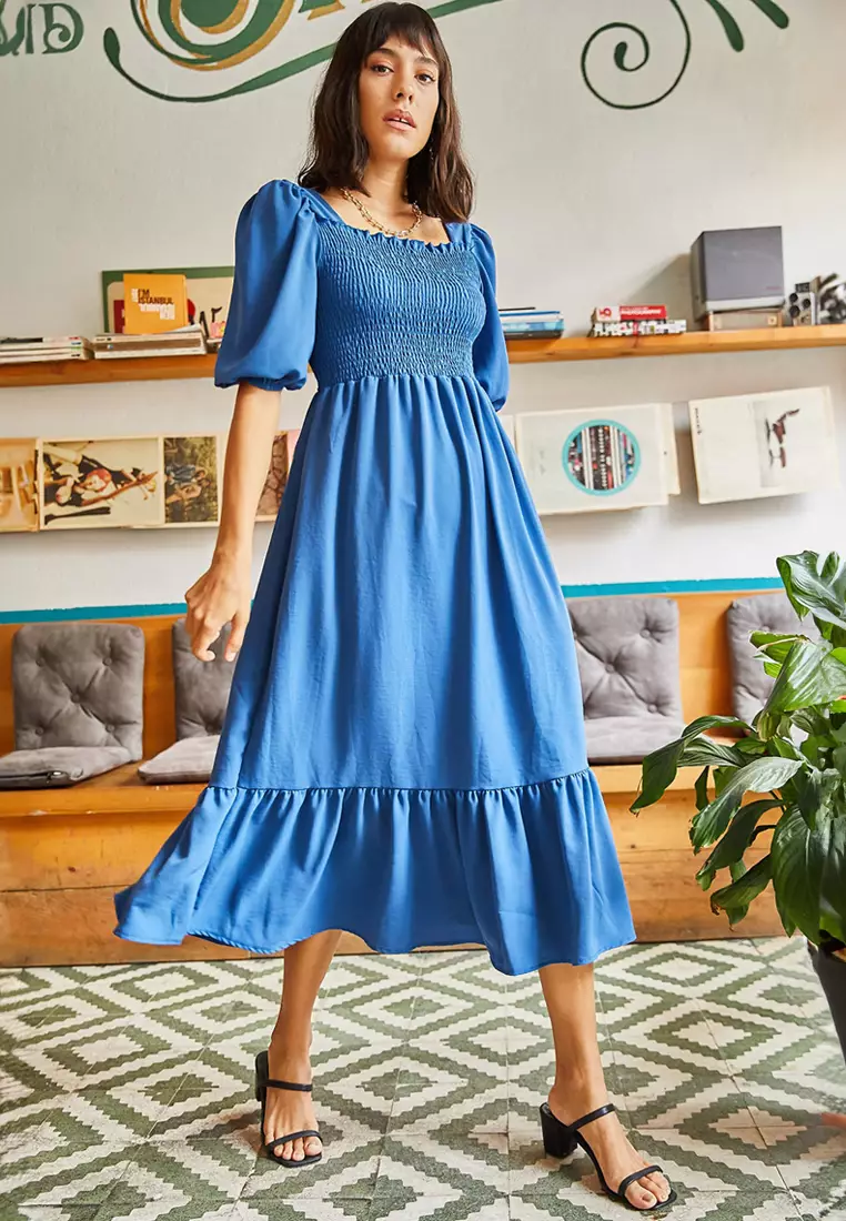 Square Neck Shirring Dress