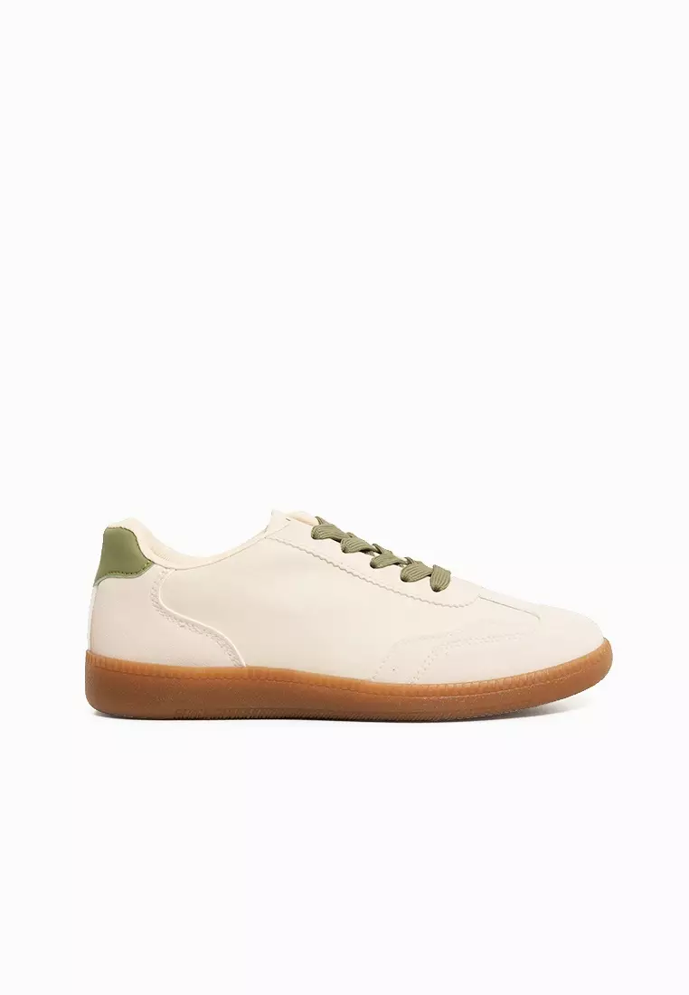 Discount on CLN  shoes - SKU: Alliana Lace-Up Sneakers
