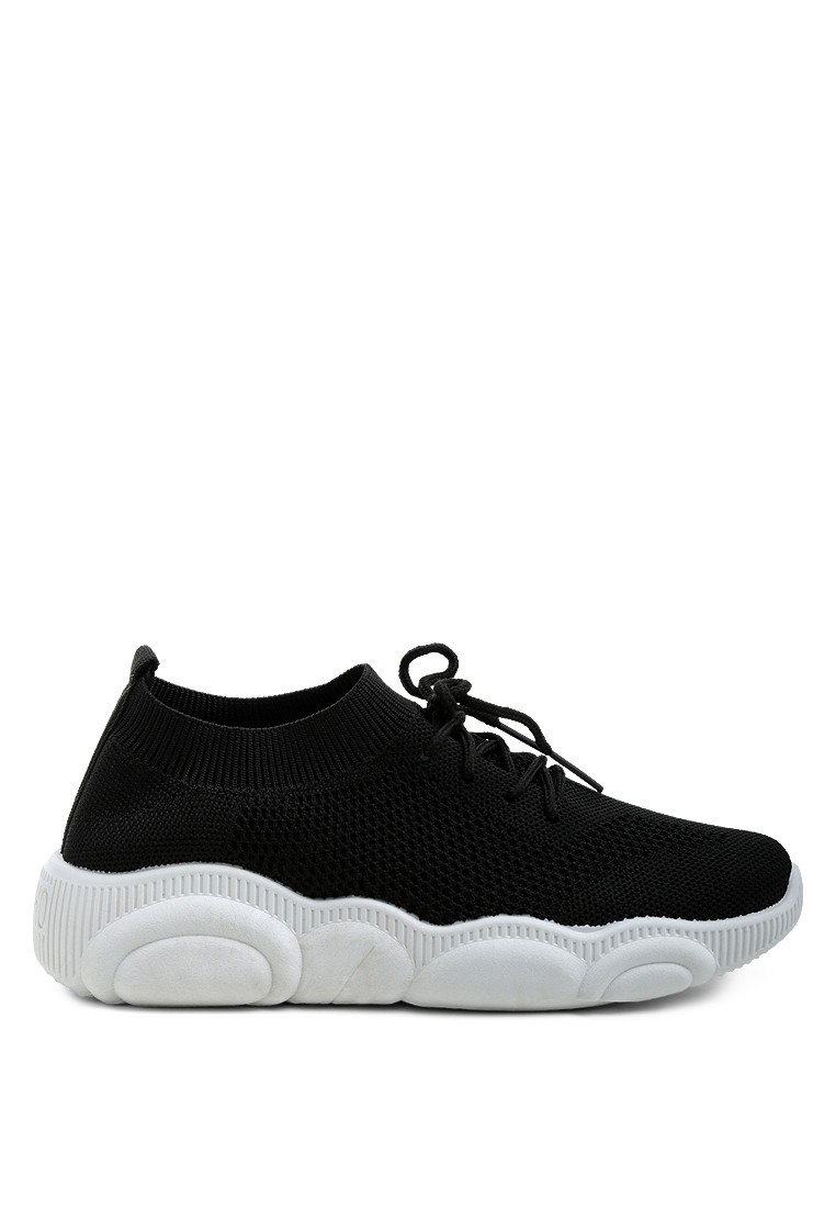 Black Monotone Knitted Walking Sneakers