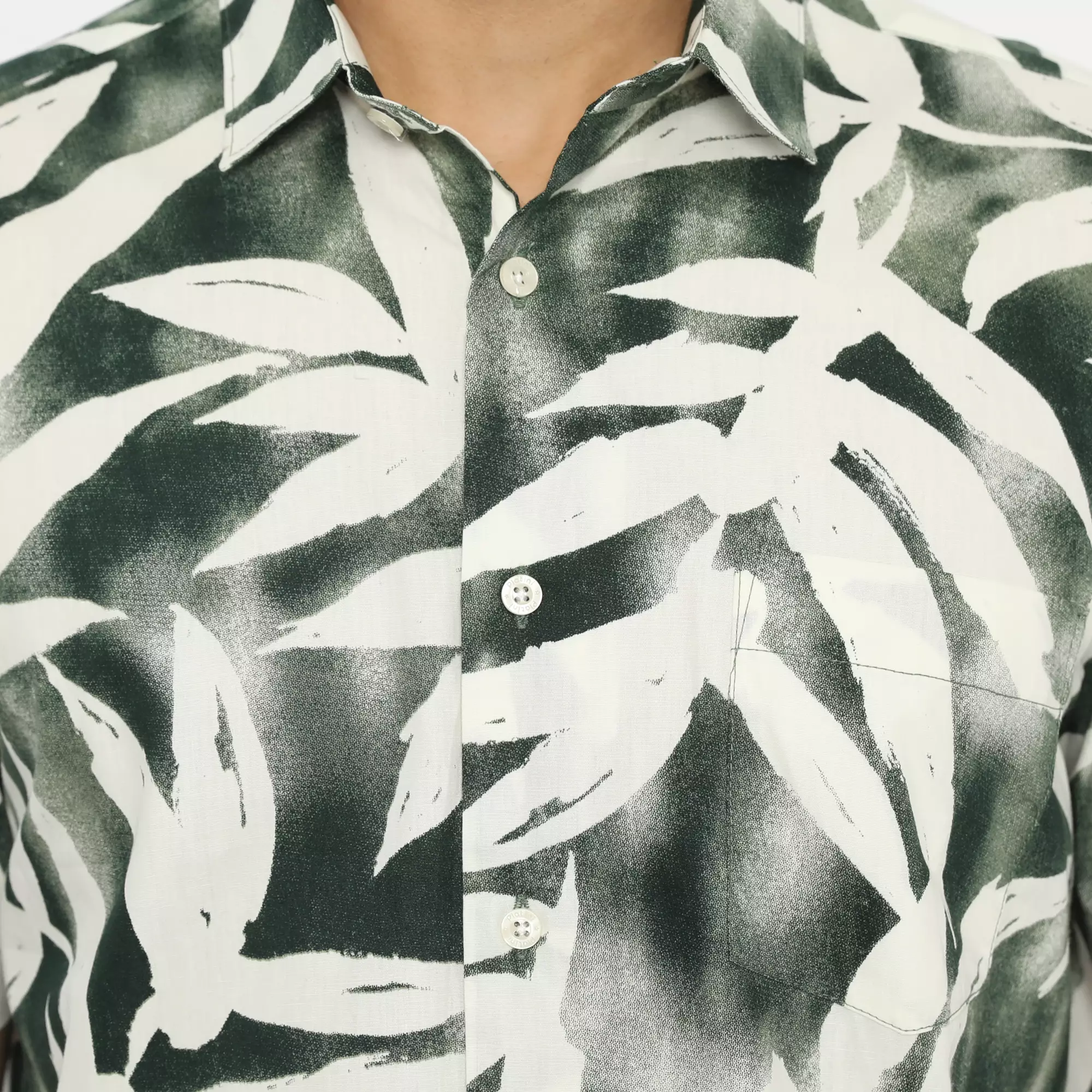 (LAST CALL) Platini Kemeja Motif Hawai Pria Lengan Pendek Katun Hijau 73277