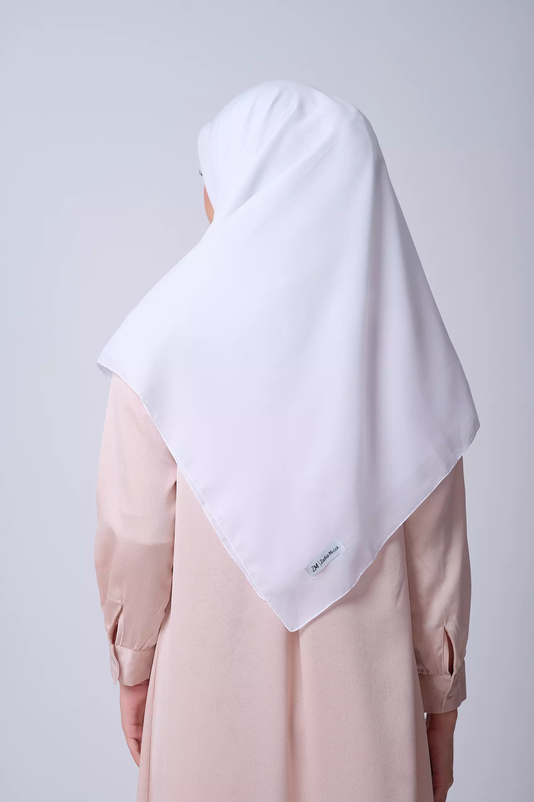 ZM Zaskia Mecca - Hijab Syari Bellsa White Kerudung Segi Empat